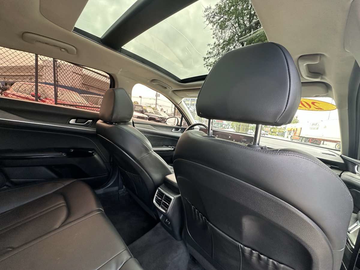 Used 2025 Kia K5 EX FWD image 35