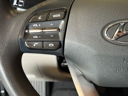 Used 2019 Hyundai Elantra SEL FWD image 11