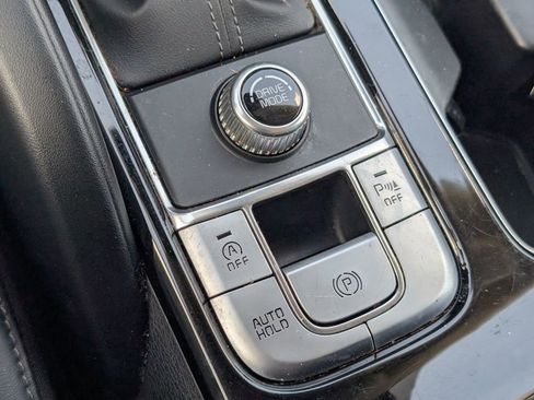 Used 2022 Kia Telluride S FWD image 23