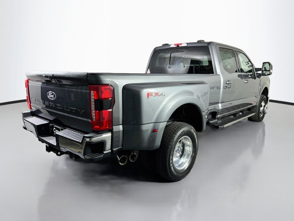 New 2027 Ford F350 Lariat AWD/4WD image 14