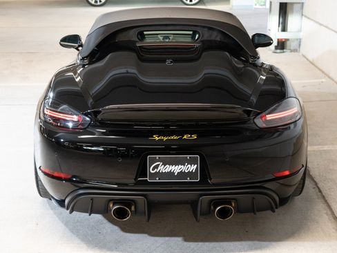 Certified 2025 Porsche 718 Boxster Spyder RS RWD image 10
