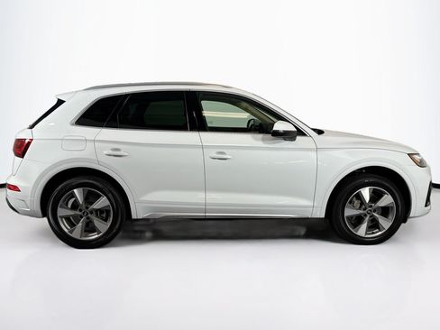Used 2022 Audi Q5 2.0T Premium Plus w/ Premium Plus Package AWD/4WD image 4