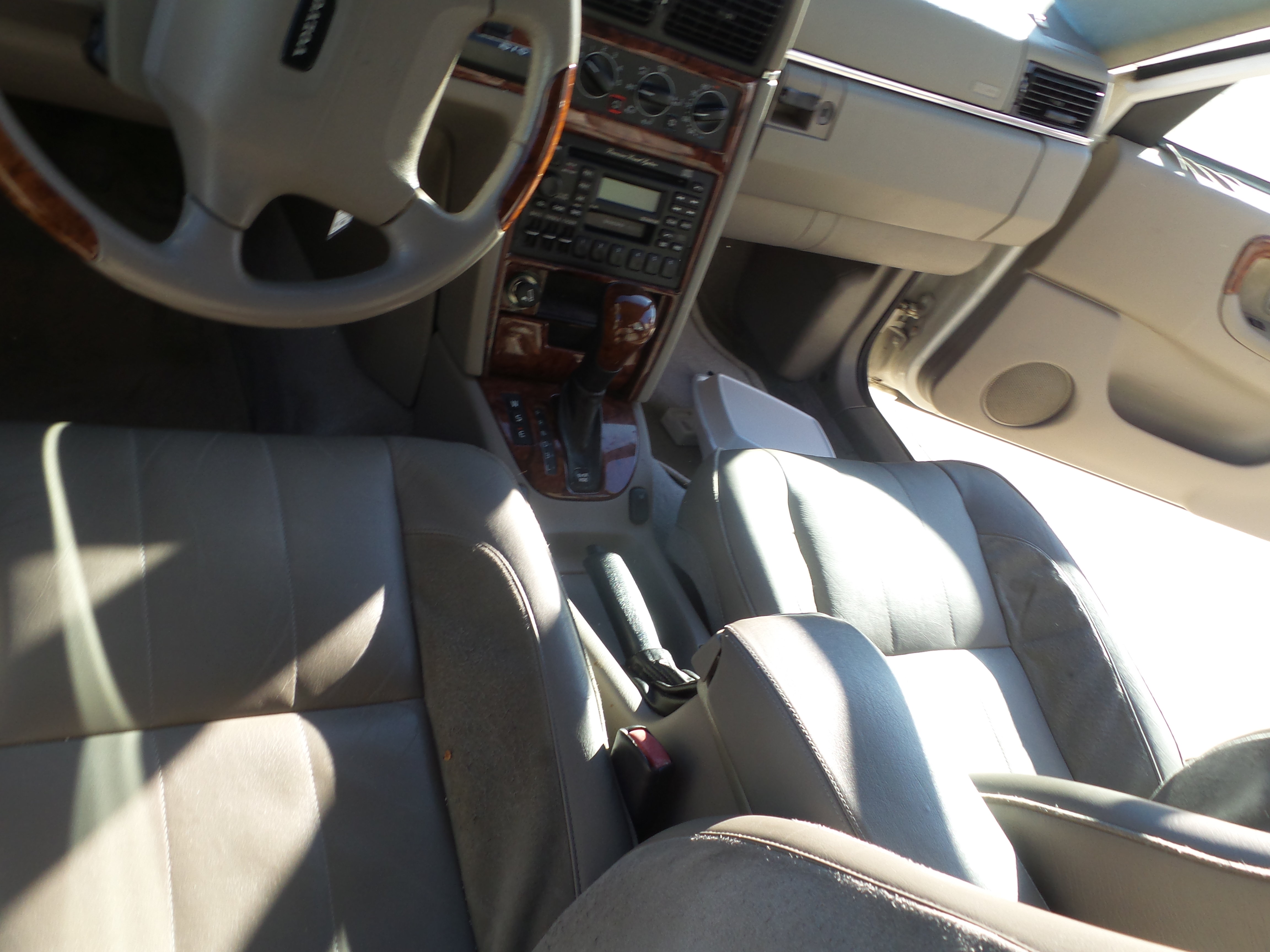 Used 1997 Volvo 960 Sedan RWD image 26