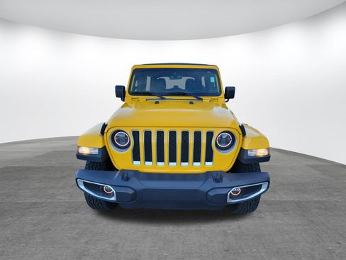 Used 2020 Jeep Wrangler Unlimited Sahara AWD/4WD image 2