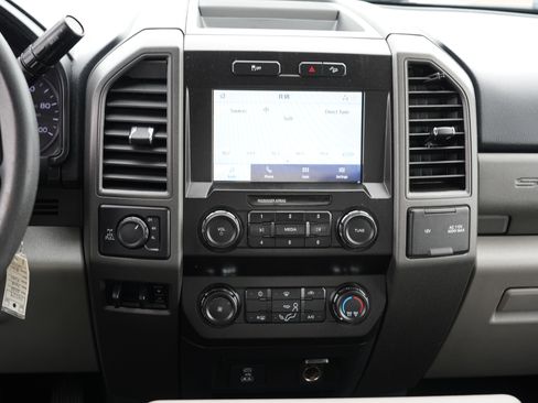 Used 2020 Ford F250 XL w/ STX Appearance Package image 22