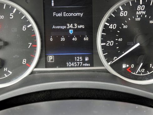 Used 2019 Nissan Sentra SV image 20