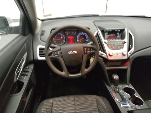Used 2017 GMC Terrain SLE FWD image 22