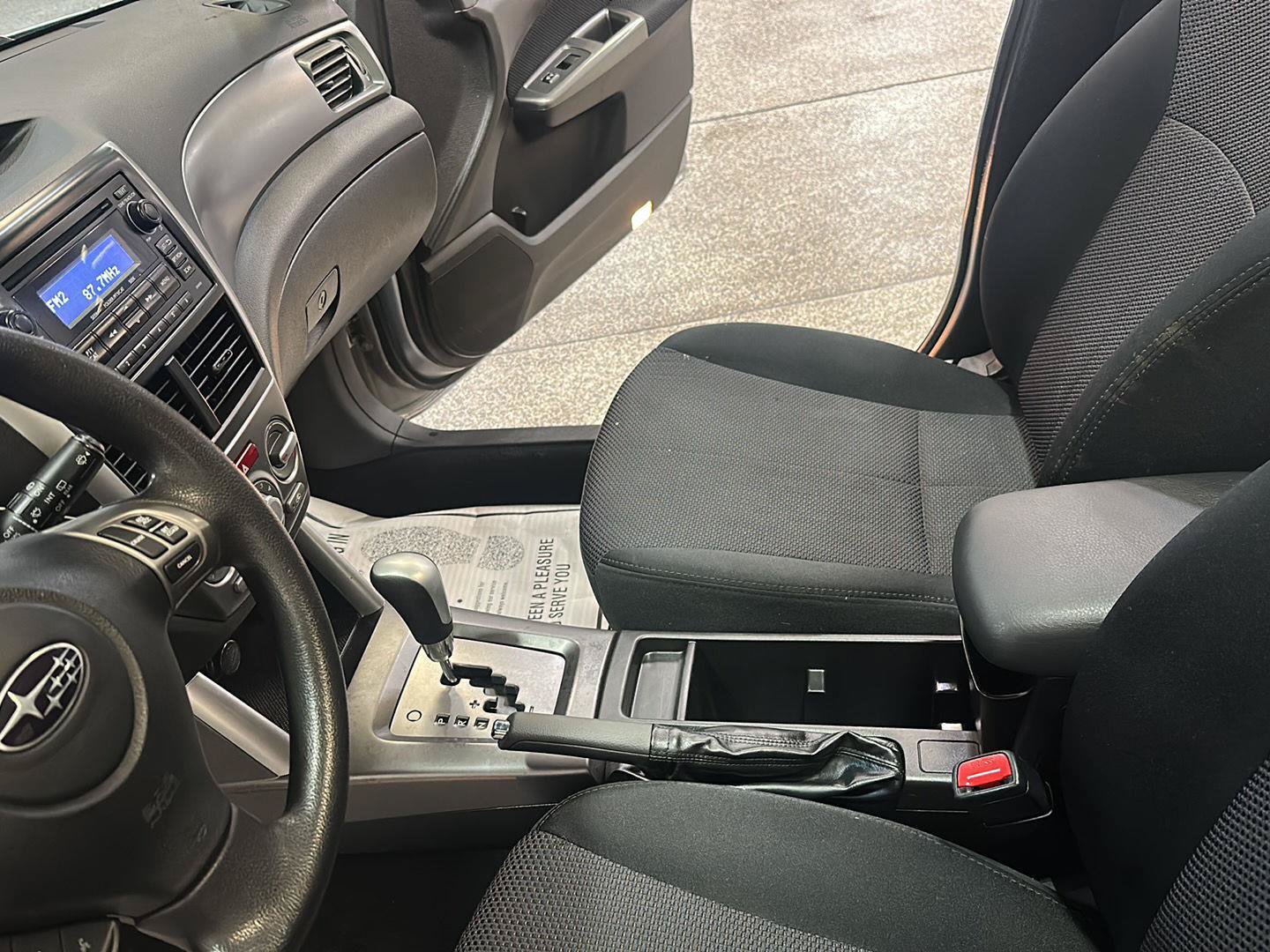 Used 2013 Subaru Forester 2.5X Premium AWD/4WD image 23