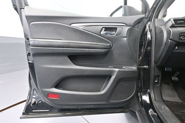 Used 2016 Honda Pilot EX-L image 22