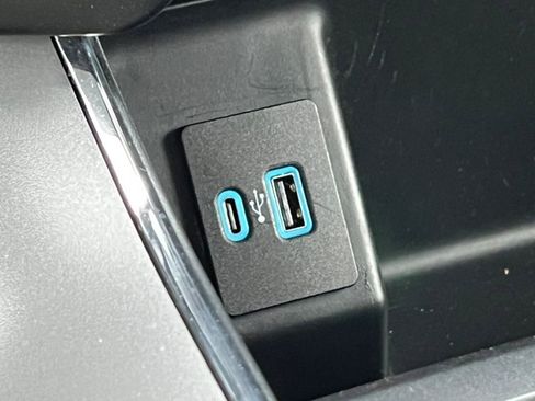 Certified 2024 Ford F150 XLT w/ Mobile Office Package image 32