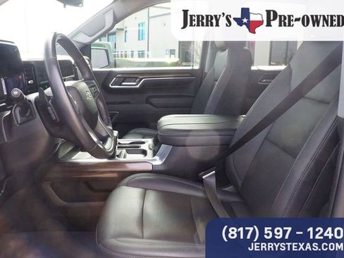 Used 2023 Chevrolet Silverado 1500 RST image 19