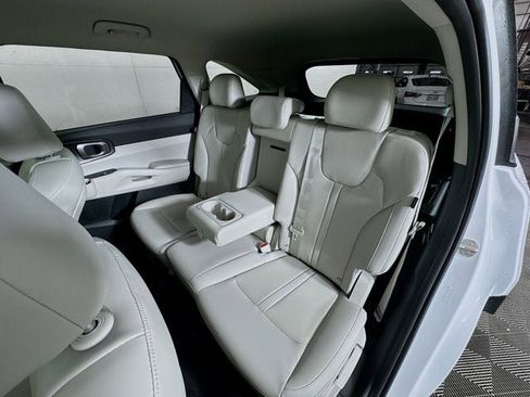 New 2026 Kia Sorento S image 23
