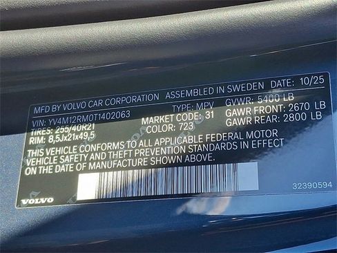 New 2026 Volvo XC60 B5 Ultra w/ Climate Package image 10