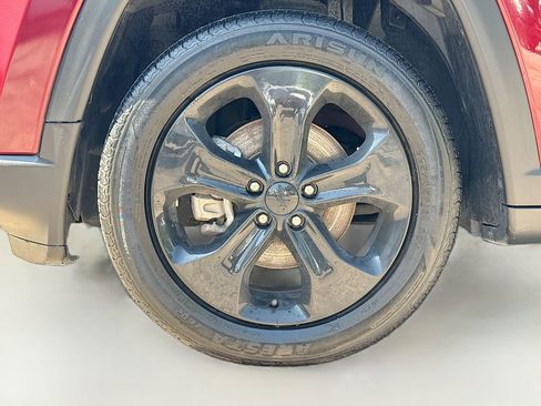 Used 2021 Jeep Compass Latitude w/ Sun and Sound Group FWD image 32