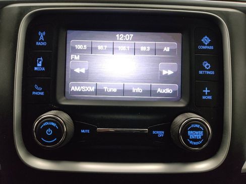 Used 2021 RAM 1500 Classic SLT RWD image 25