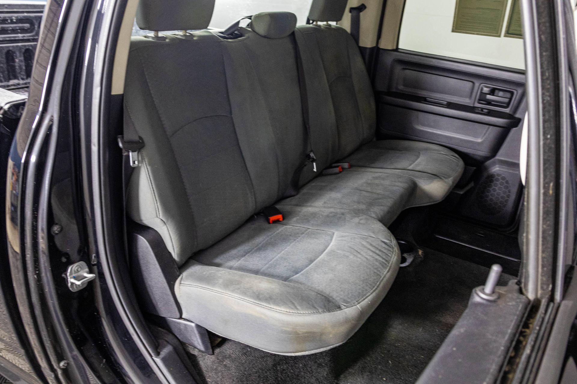 Used 2014 RAM 2500 Tradesman w/ Chrome Appearance Group AWD/4WD image 35