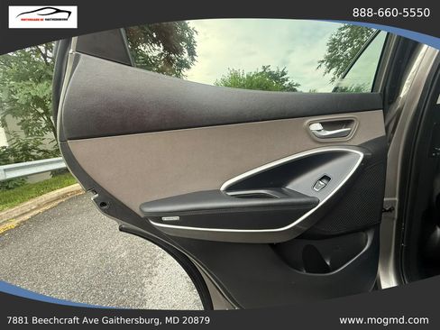 Used 2017 Hyundai Santa Fe Sport FWD image 15