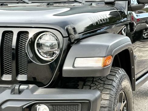 Used 2022 Jeep Wrangler Unlimited Sport AWD/4WD image 16