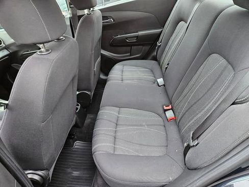 Used 2014 Chevrolet Sonic LT image 13