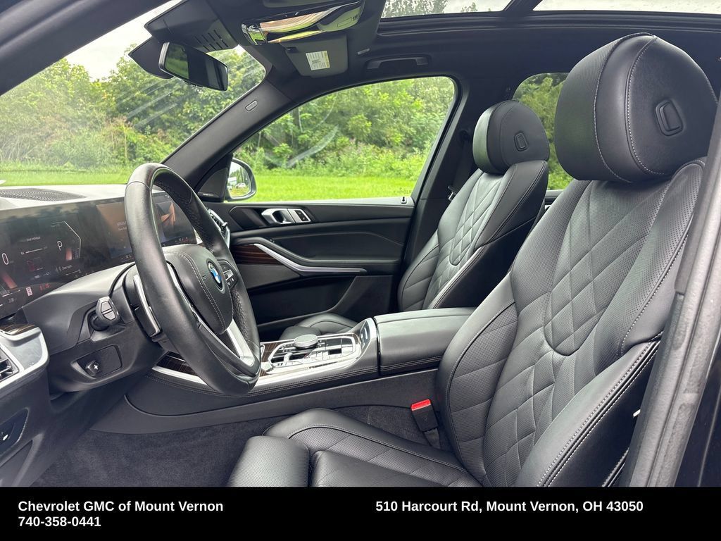 Used 2026 BMW X5 xDrive40i AWD/4WD image 12