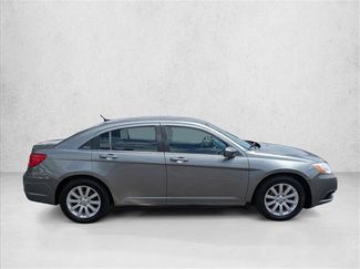 Used 2012 Chrysler 200 Touring FWD video 4