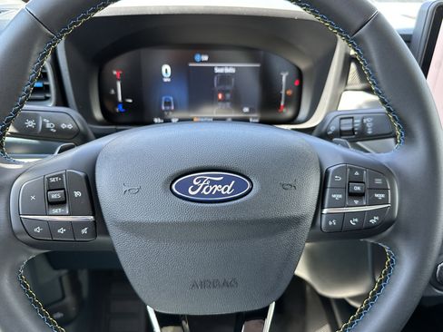 New 2026 Ford Maverick Lobo image 24