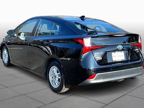 Used 2021 Toyota Prius XLE w/ Advanced Technology Package image 11