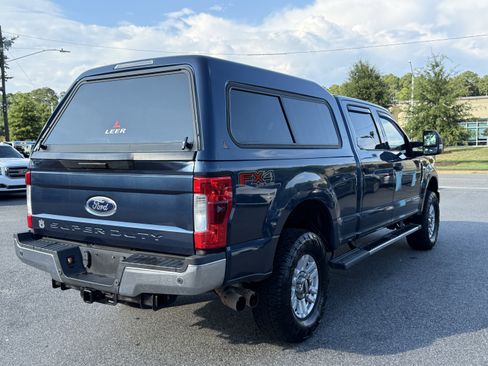 Used 2017 Ford F250 XLT w/ XLT Value Package image 6