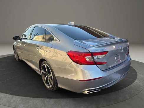 Used 2019 Honda Accord Sport image 7