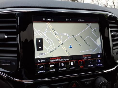 Used 2020 Jeep Grand Cherokee Altitude AWD/4WD image 20