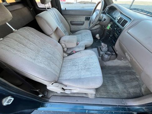 Used 1998 Toyota Tacoma 2WD Xtracab image 16