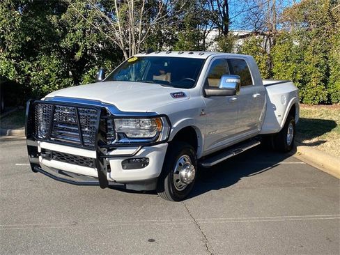 Used 2023 RAM 3500 Limited image 3