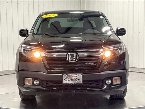 Used 2019 Honda Ridgeline Sport image 2