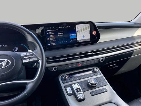 Used 2024 Hyundai Palisade SEL FWD image 7