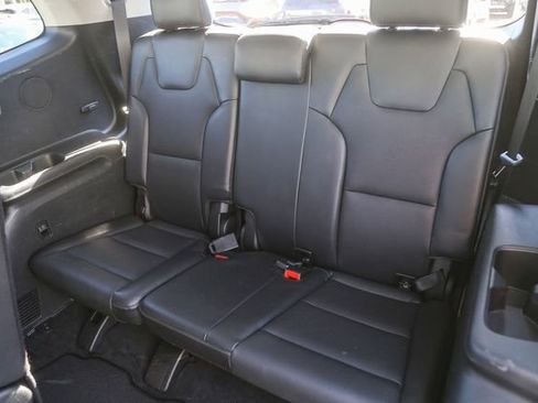 Certified 2022 Kia Telluride LX image 20