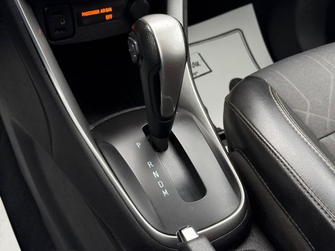 Used 2018 Chevrolet Trax LT w/ Sun & Sound Package image 29