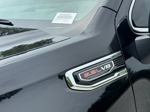 New 2025 GMC Sierra 1500 Denali w/ Denali Reserve Package image 8