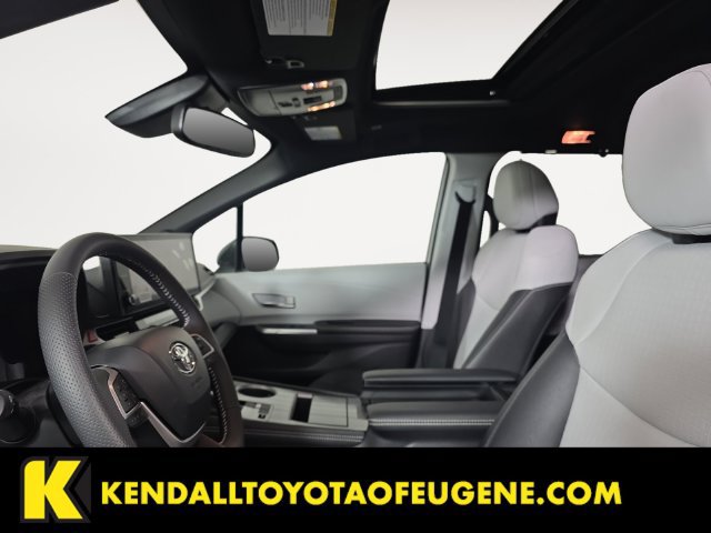 Certified 2026 Toyota Sienna XSE AWD/4WD image 12