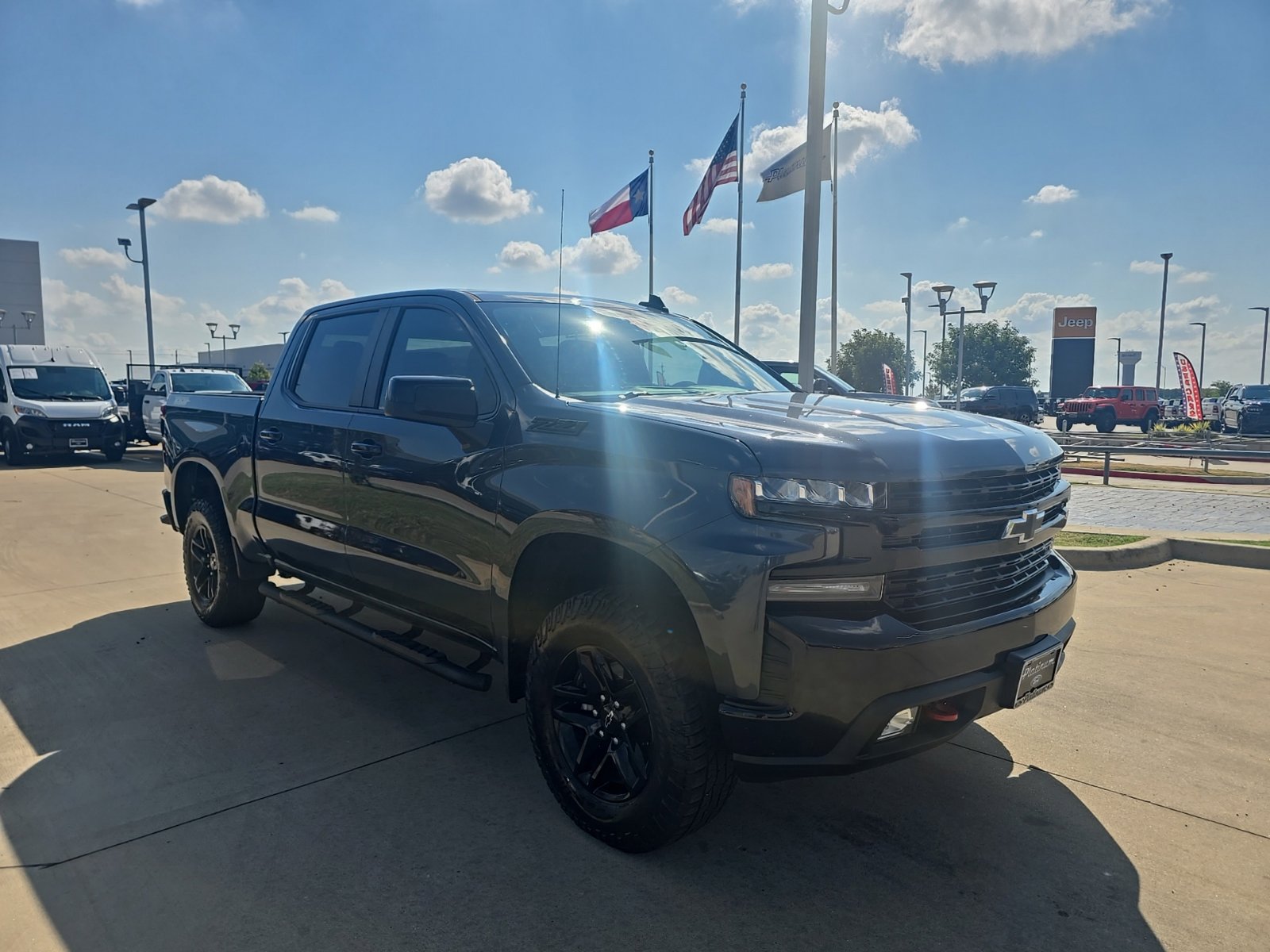 Used 2022 Chevrolet Silverado 1500 LT Trail Boss AWD/4WD image 7