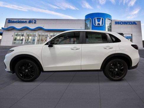 New 2027 Honda HR-V Sport image 2