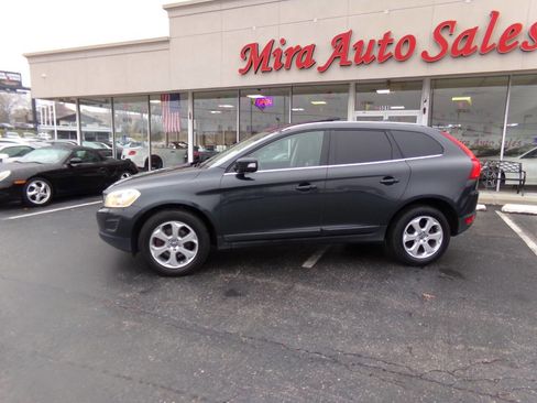 Used 2013 Volvo XC60 3.2 image 2