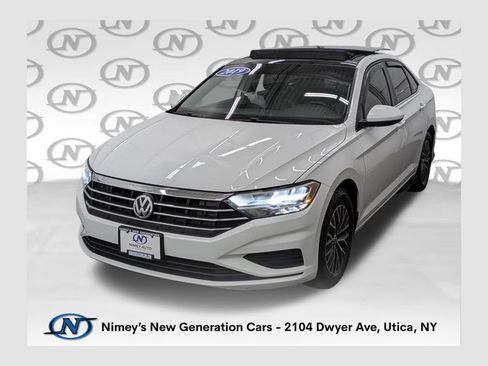 Used 2019 Volkswagen Jetta SE FWD image 1