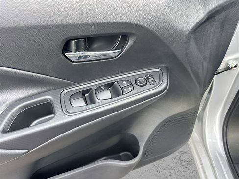 Used 2025 Nissan Versa SV w/ Trunk Package image 17