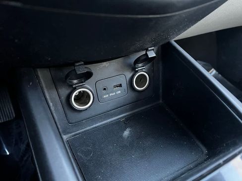 Used 2010 Kia Forte EX image 16