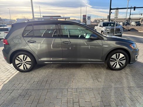Used 2019 Volkswagen e-Golf SEL Premium image 8