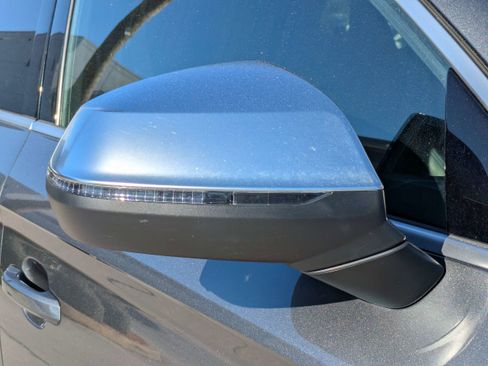 Used 2019 Audi SQ5 Premium w/ Convenience Package image 12