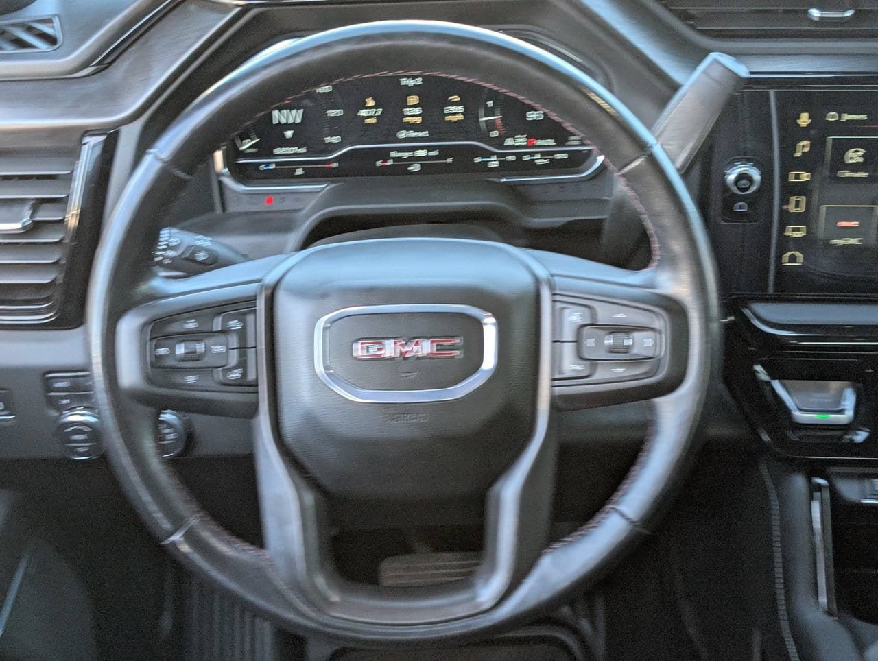 Used 2025 GMC Sierra 2500 AT4X AWD/4WD image 11