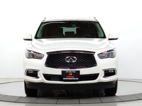 Used 2019 INFINITI QX60 Luxe w/ Essential Package image 11