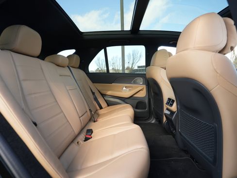 New 2026 Mercedes-Benz GLE 580 4MATIC image 44