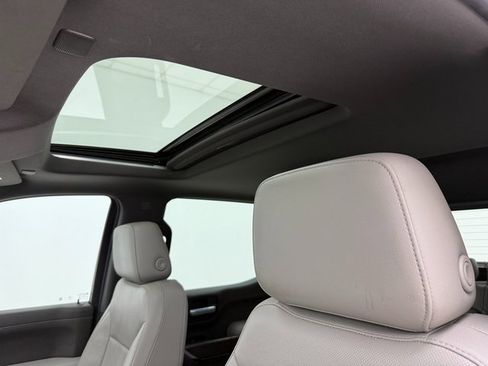 Used 2019 GMC Sierra 1500 SLT image 24